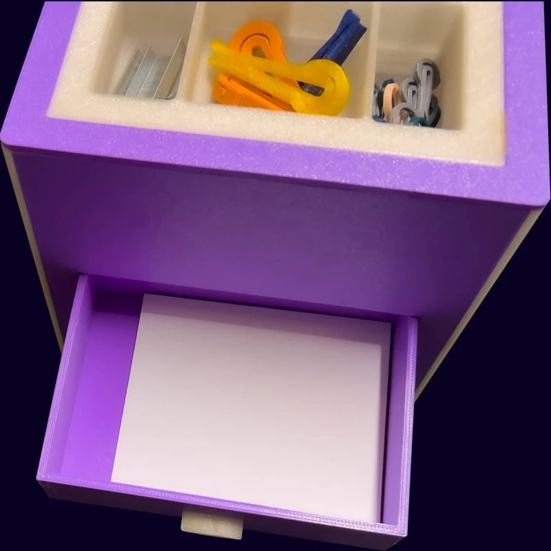 Schreibtisch-Organizer mit Neon-LED Motiv