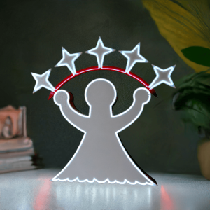 weiss leuchtender Schutzengel aus recyceltem Plastik